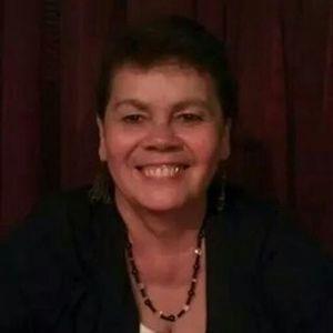 Meet your Posher, Gina